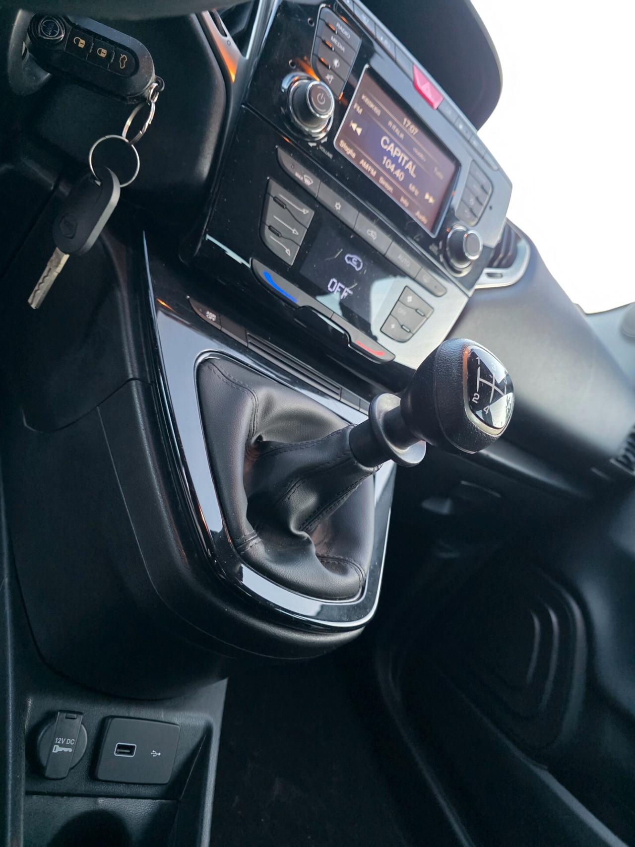 Lancia Ypsilon 1.2 69 CV 5 porte GPL Ecochic Gold