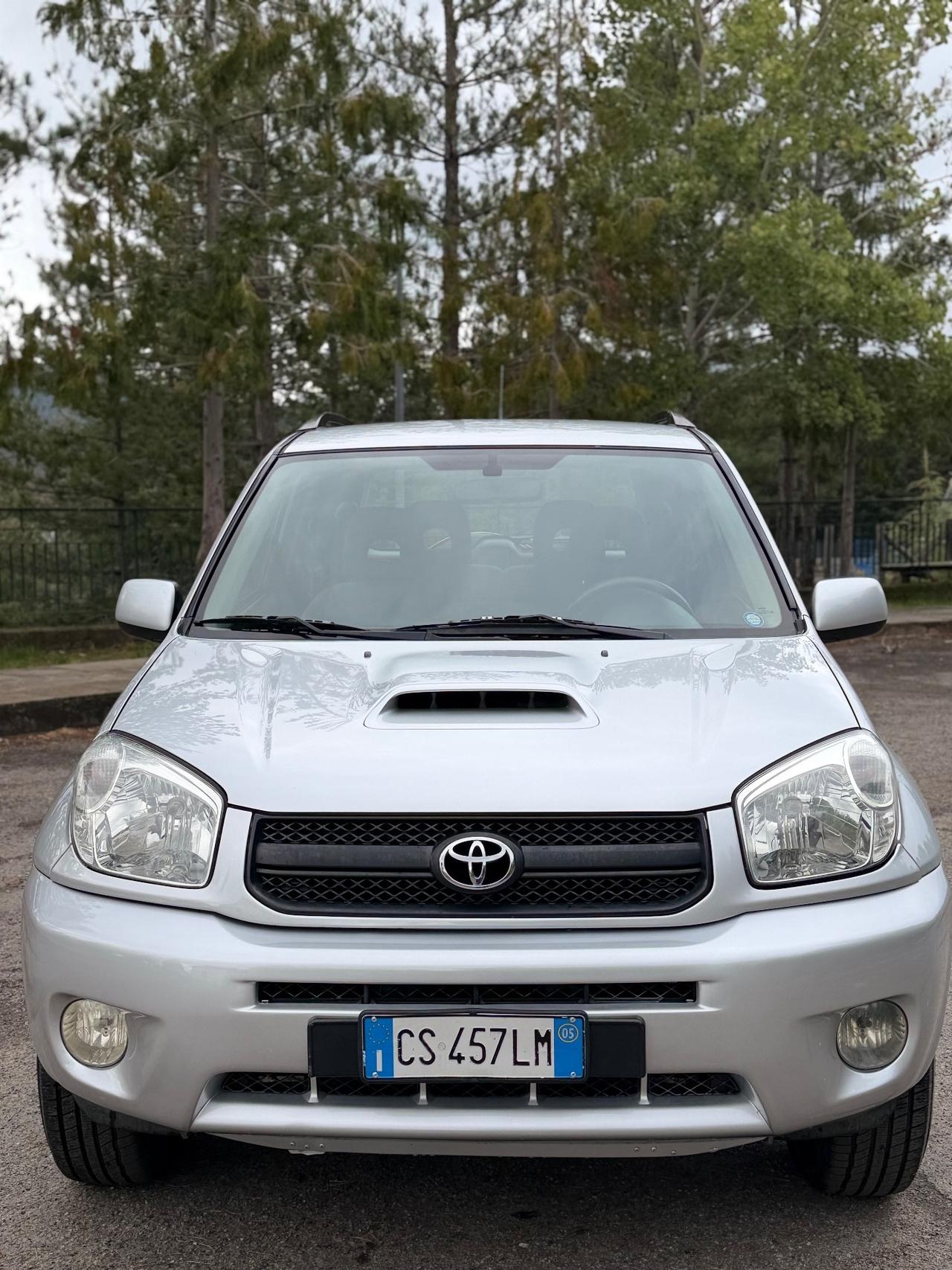 Toyota RAV 4 RAV4.com 2.0 Tdi D-4D cat 3 porte