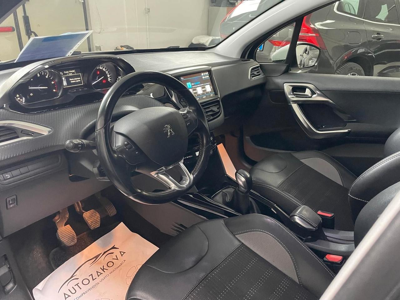 Peugeot 2008 BlueHDi 100 Allure