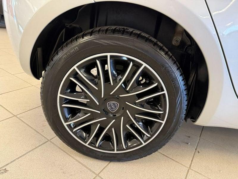 Lancia Ypsilon Ypsilon 1.0 FireFly 5 porte S&S Hybrid Ecochic Gold