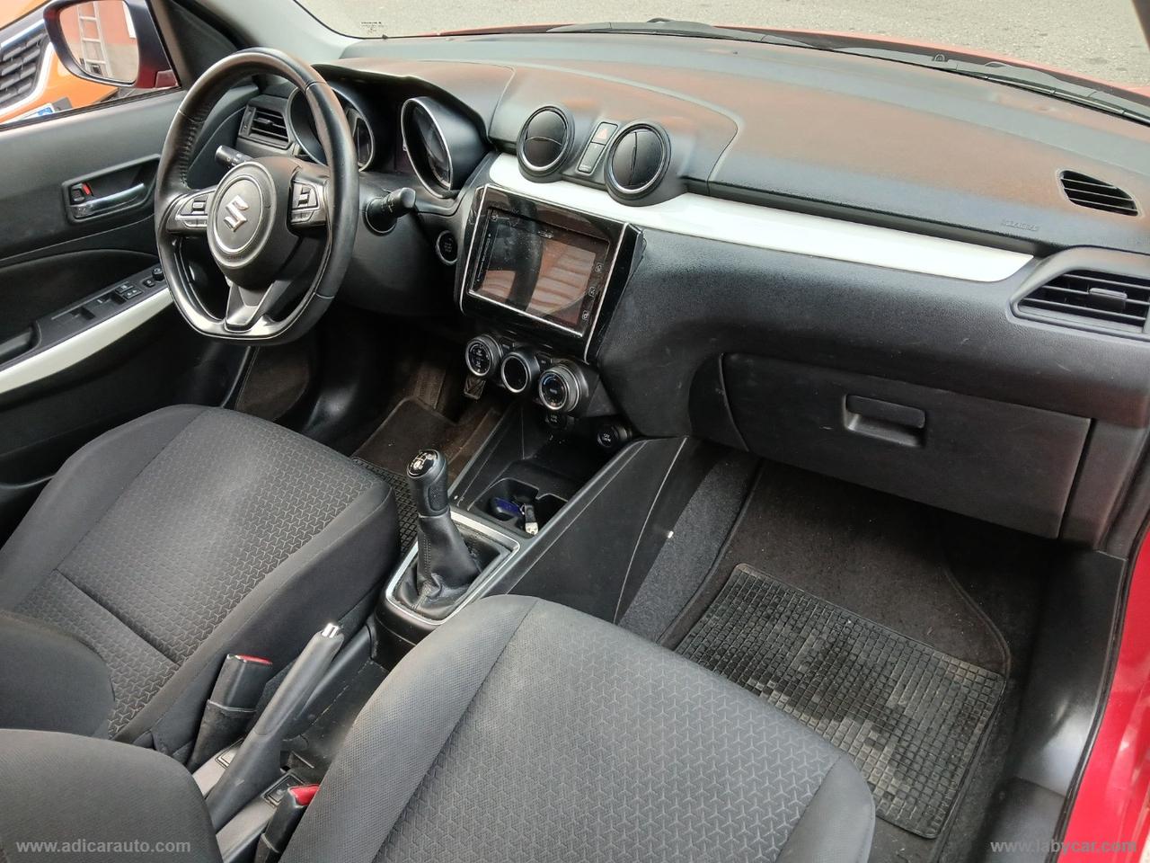 SUZUKI Swift 1.2 Hybrid Top