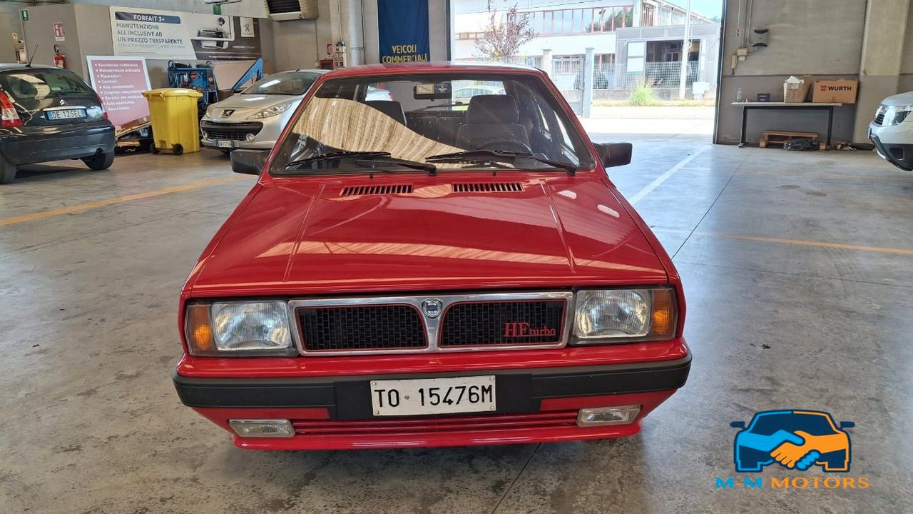 Lancia Delta 5 Porte Delta 1.6 Turbo HF RST