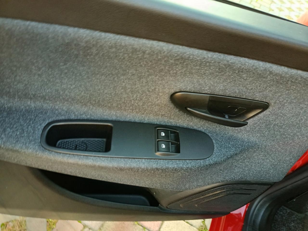 Lancia Ypsilon 1.2 69 CV 5 porte GPL S&S Elefantino Blu