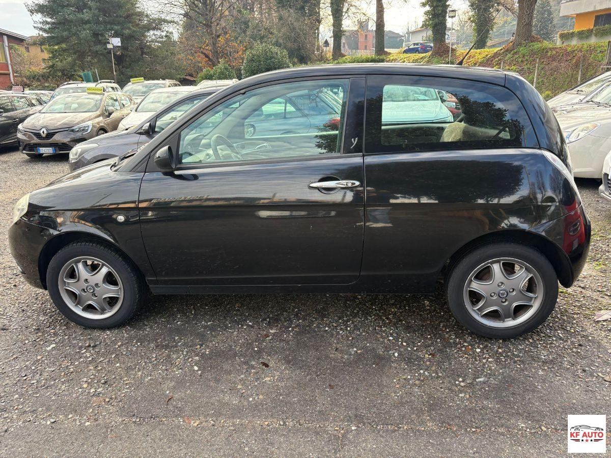 LANCIA - Ypsilon 1.2 8v Argento