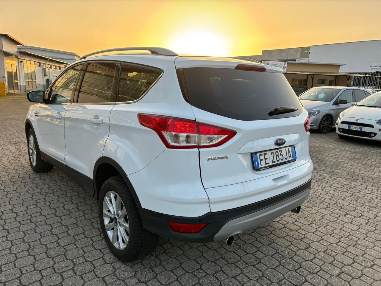 Ford Kuga 2.0 TDCI 150 CV S&S 4WD Powershift Titanium