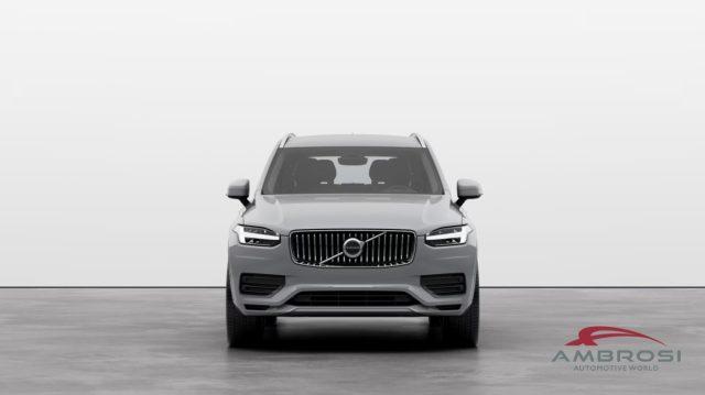 VOLVO XC90 B5 AWD mild hybrid (d) Core