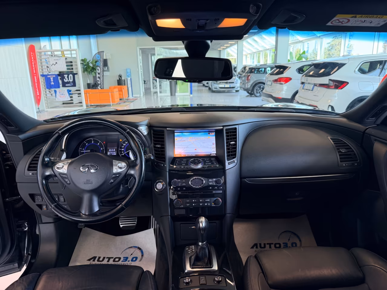 Infiniti QX70 3.0 diesel V6 AT S Premium