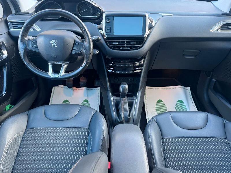 Peugeot 208 1.4 HDi 68 CV 3 porte Allure