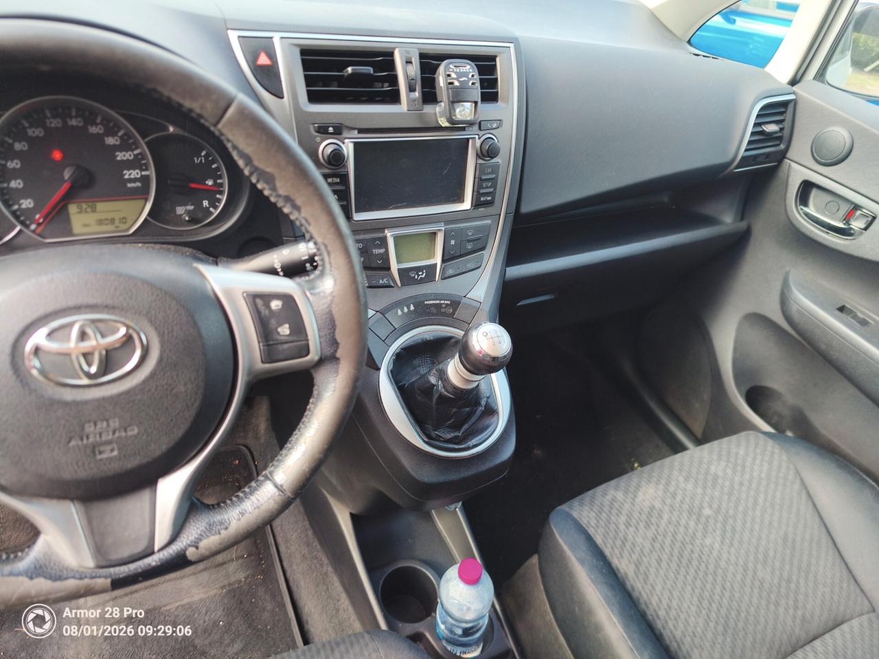 Toyota Verso-S 1.3 MT Style