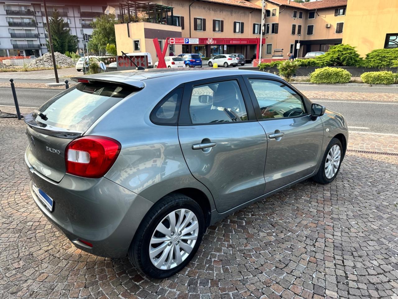 Suzuki Baleno 1.2 VVT 90Cv Dualjet B-Top - Neopatentati