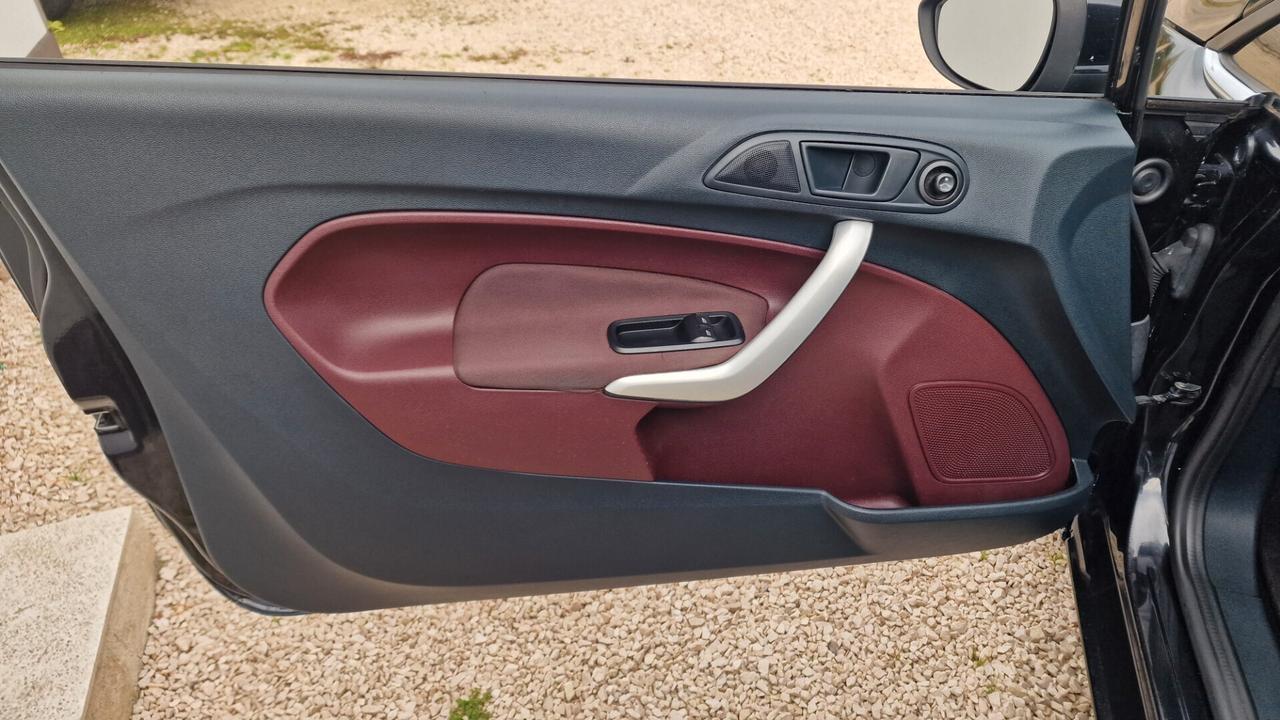 Ford Fiesta 1.2 3 porte Titanium "116.000 KM"