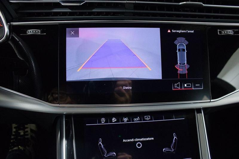 Audi Q8 Q8 50 TDI 286cv quattro tiptronic Sport
