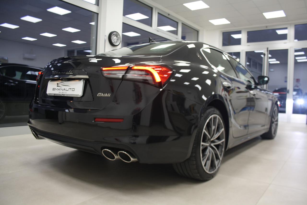 MASERATI GHIBLI 2.0 330cv 48v GT *2024