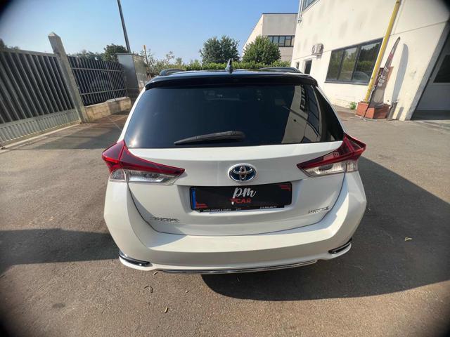 TOYOTA Auris Touring Sports 1.8 style cvt