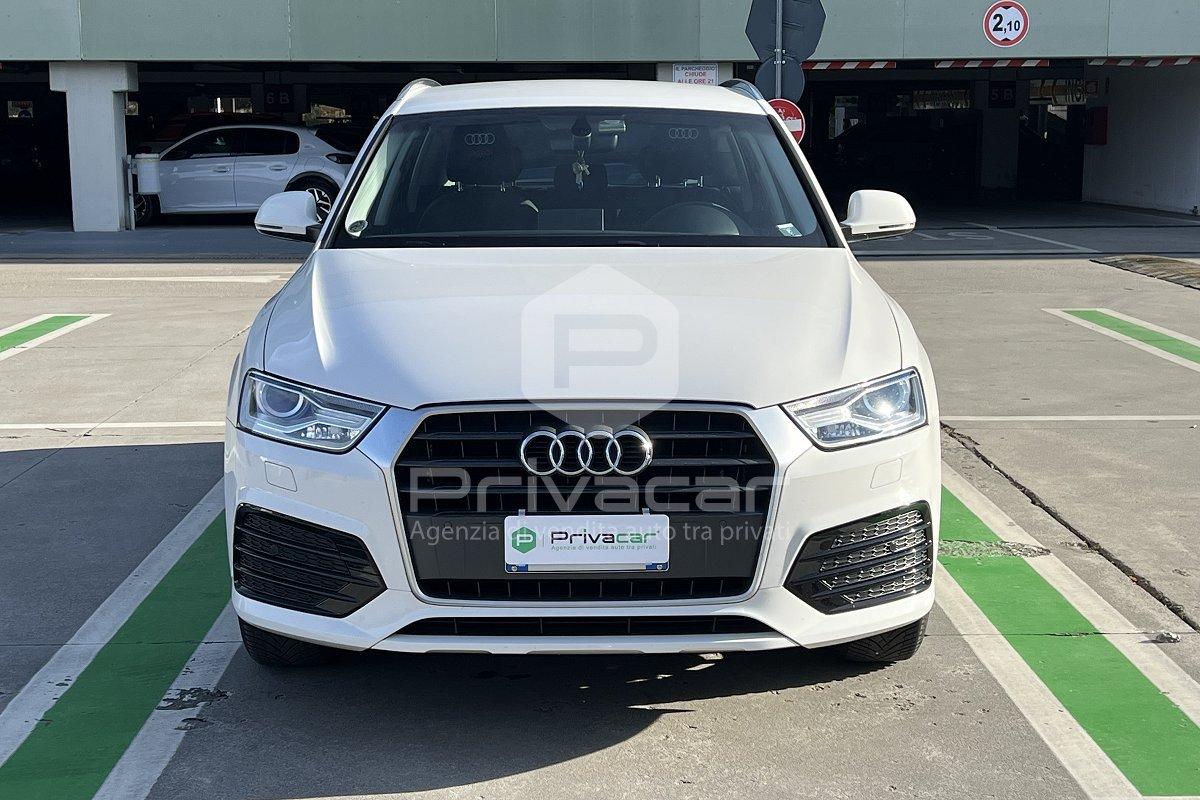 AUDI Q3 2.0 TDI 150 CV Business