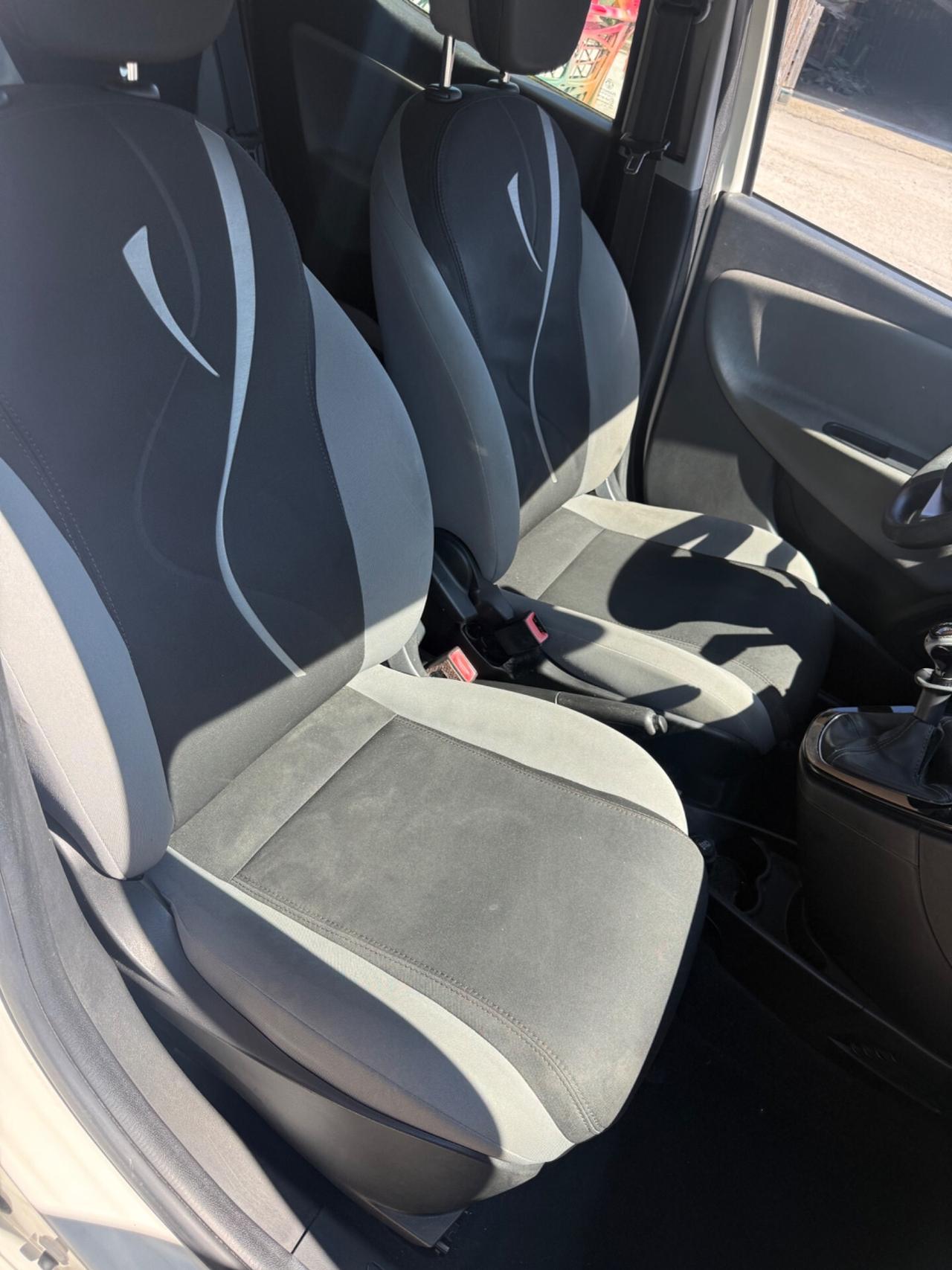 Ypsilon ecochic natural power neopatentati UNIPRO