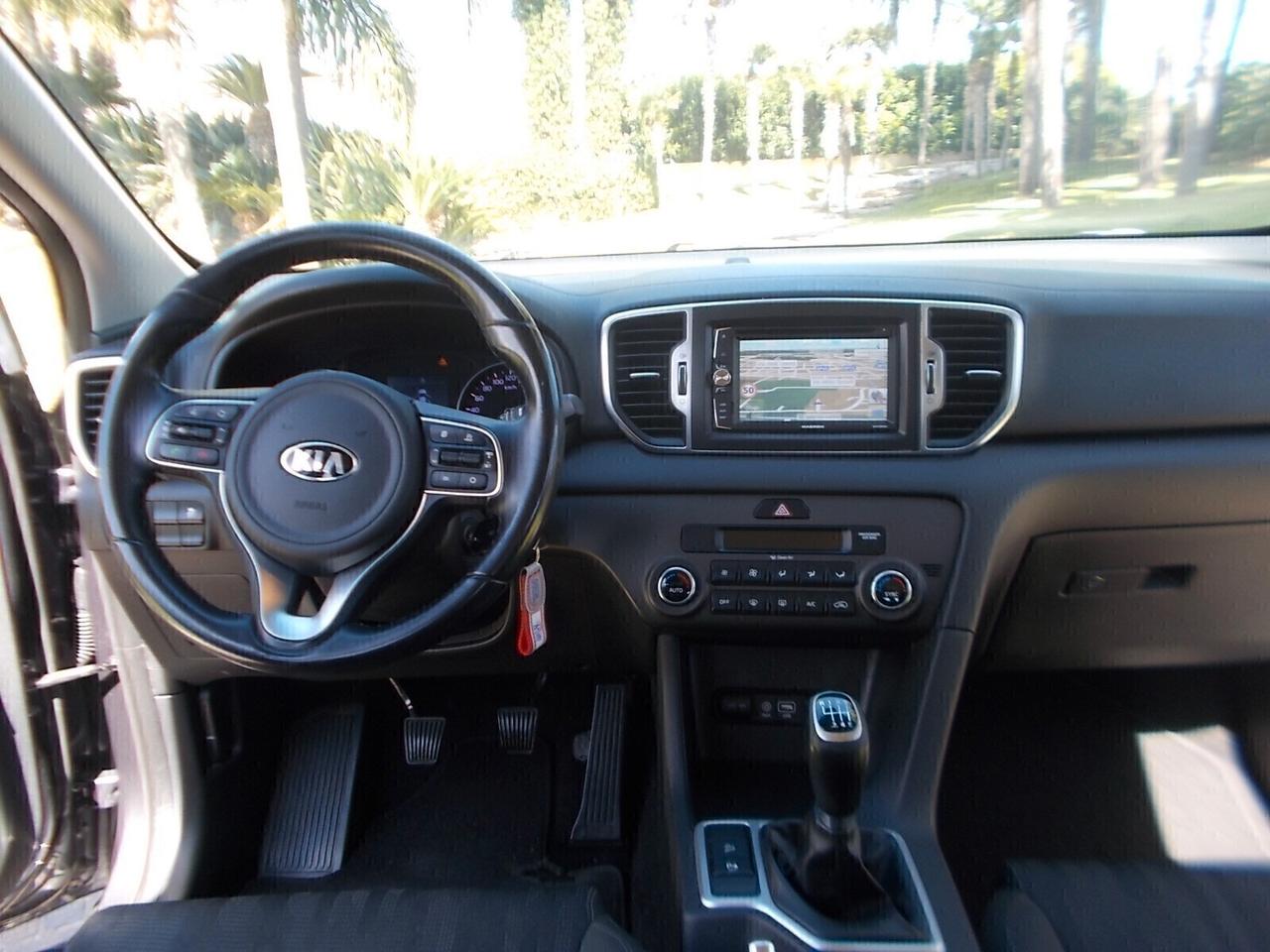 Kia Sportage 1.7 CRDi 115cv *FULL OPT.* come NUOVA