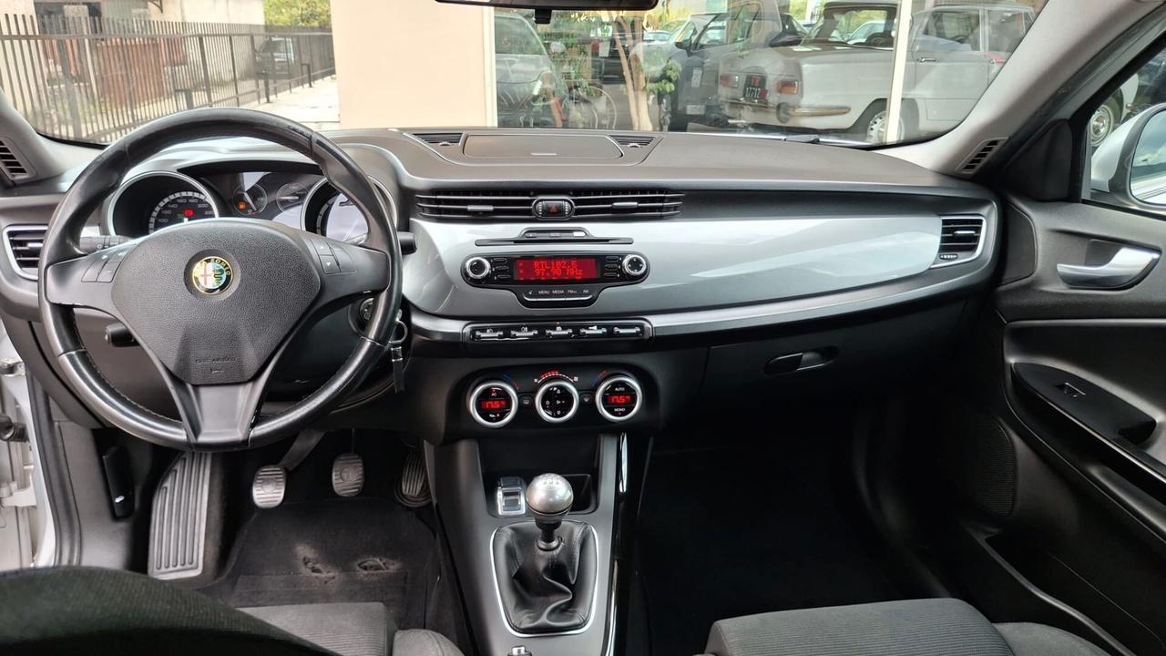Alfa Romeo Giulietta 1.6 JTDm-2 105 CV Progression