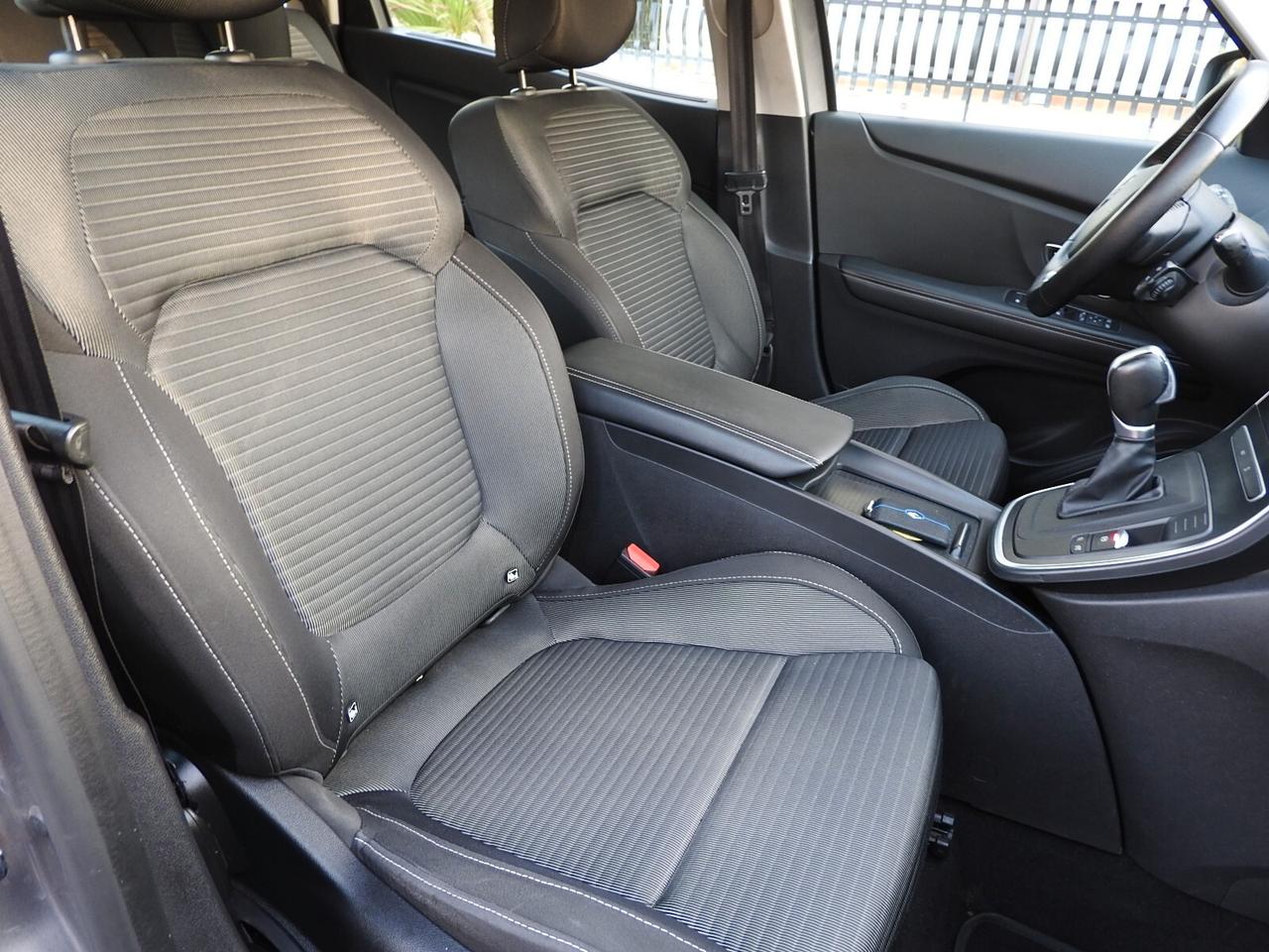 Renault GRAND SCENIC 7 Posti