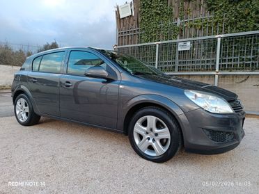 Opel Astra 1.4 16V GPL-TECH 5 porte Enjoy
