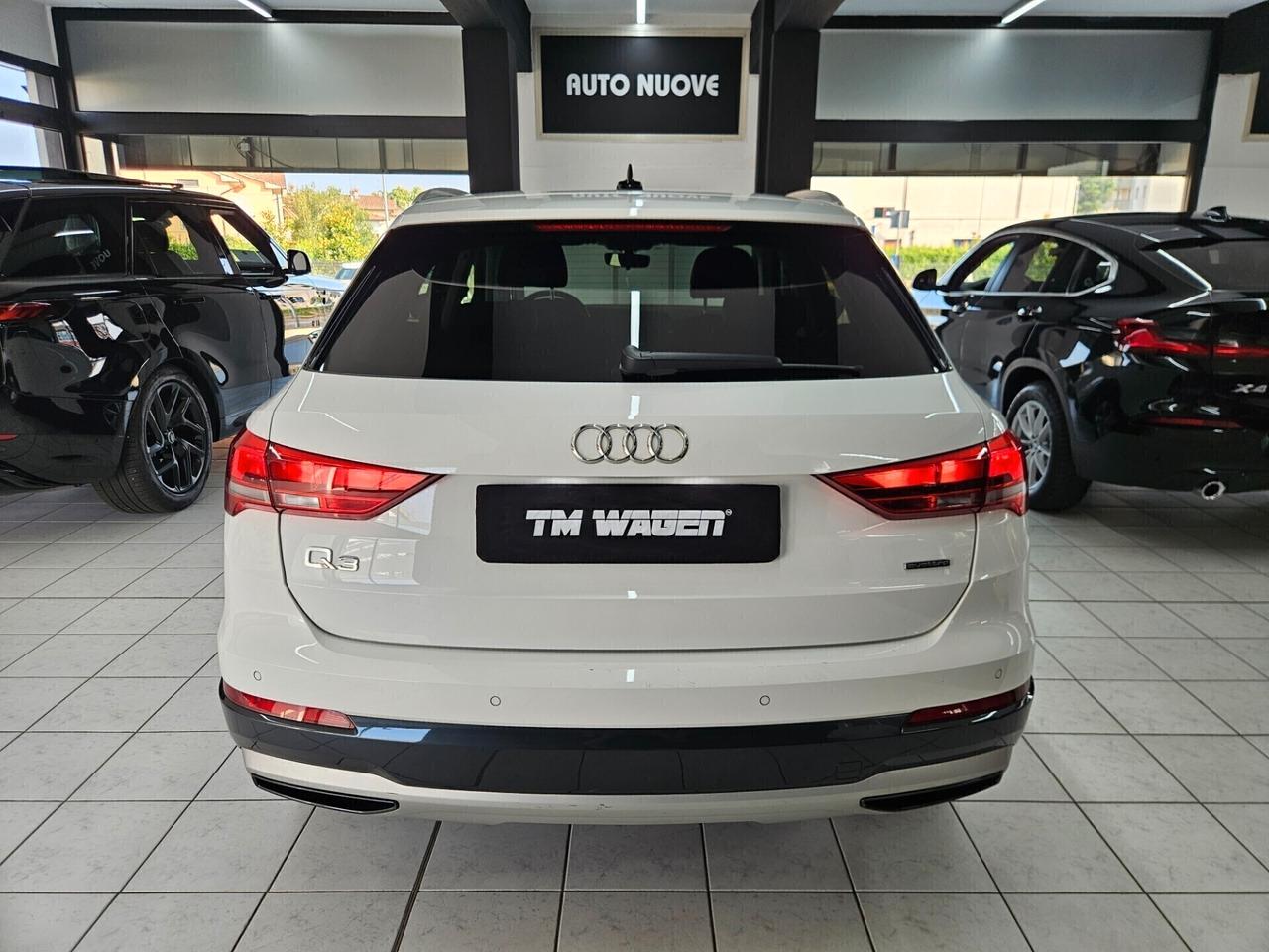 Audi Q3 35 2.0 tdi Business quattro s-tronic