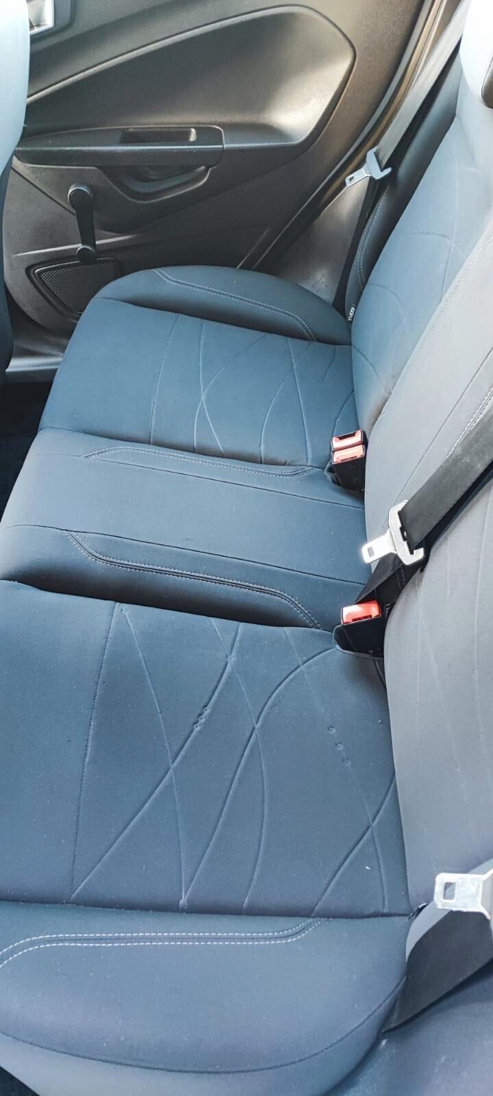 Ford Fiesta 1.5 TDCi 75CV 5 porte Titanium