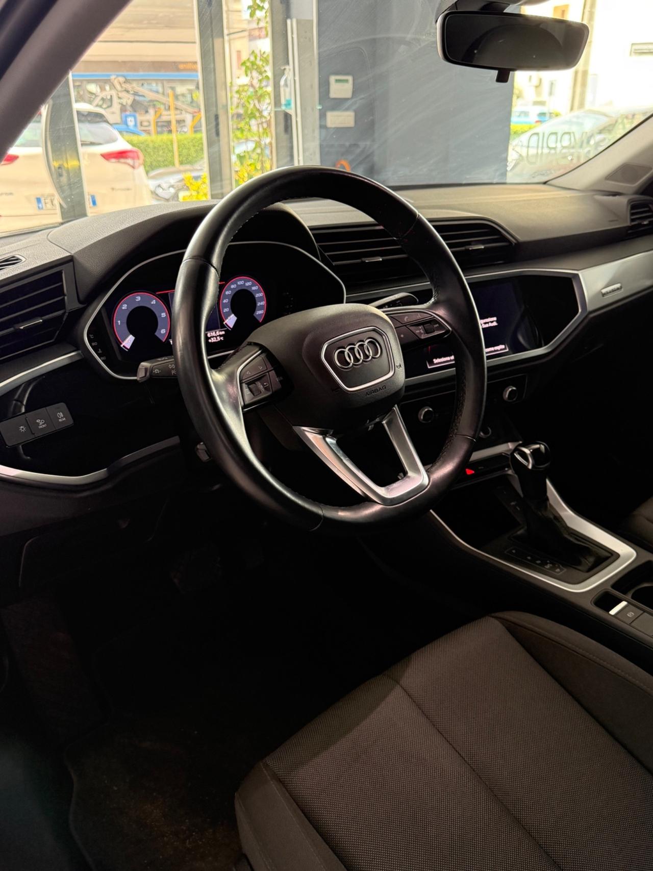 AUDI Q3 SPORTBACK 35 TDI S tronic Plus 2021