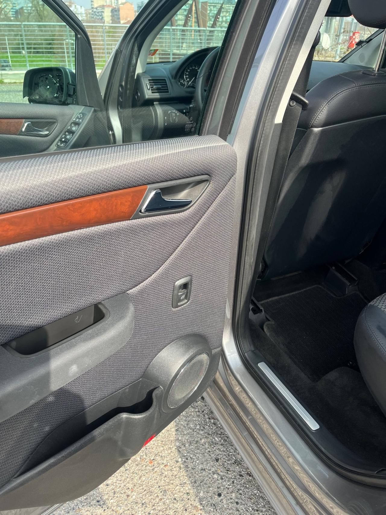 Mercedes-benz A 160 AUTOMATIC Executive