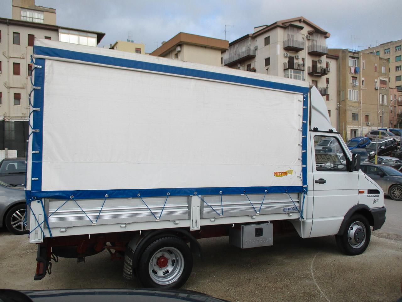 IVECO DAILY 35.10 CENTINATO MOLTO BELLO