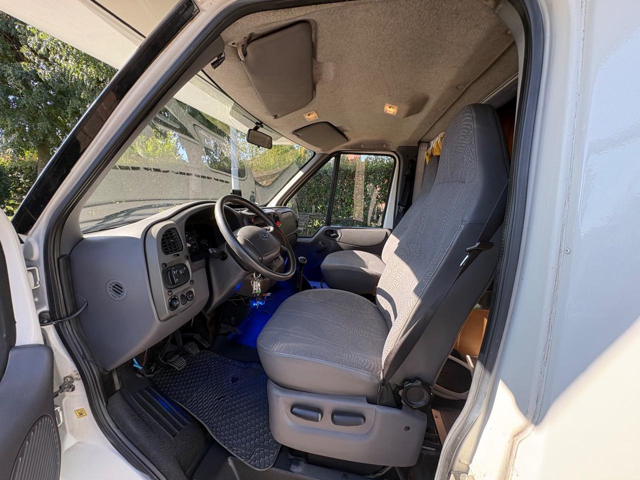 Ford transit 2.5 Chausson Welcome 25