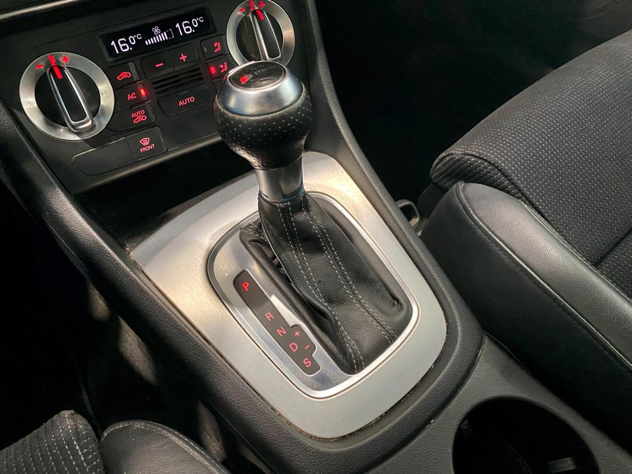 Audi Q3 2.0 TDI 177 CV quattro S tronic S-Line-2012