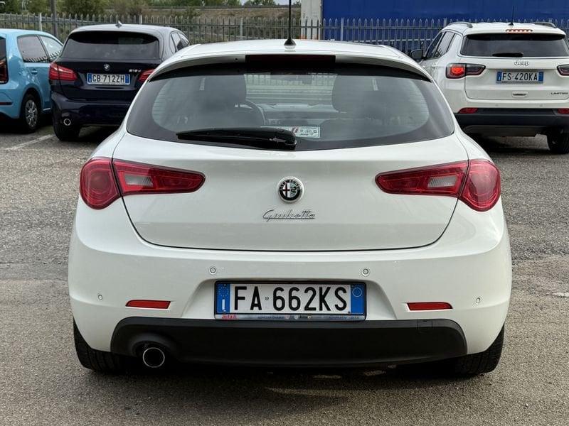 Alfa Romeo Giulietta Giulietta 1.6 JTDm-2 120 CV Distinctive