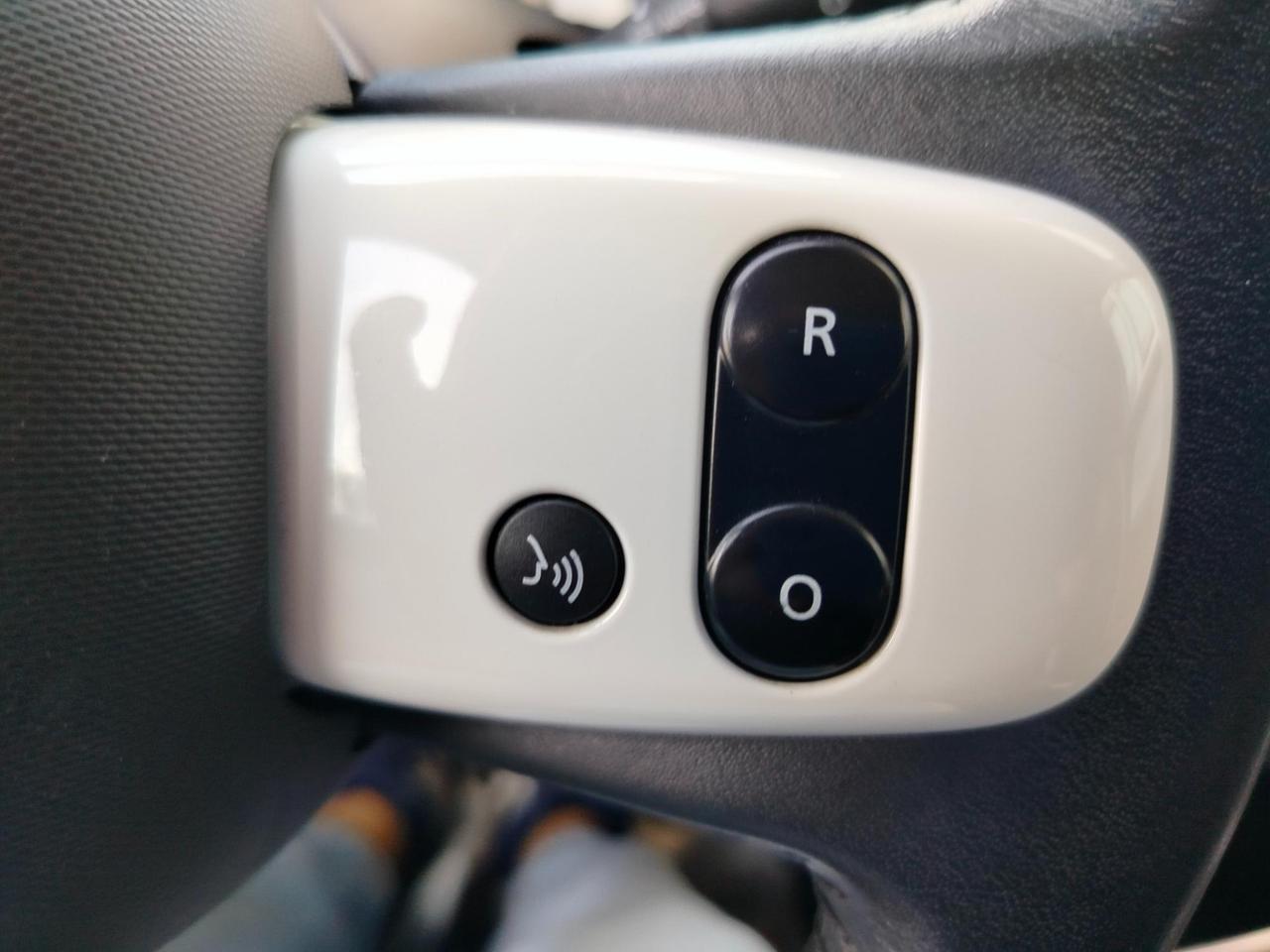 Renault Twingo 1.0 sce Intens 65cv