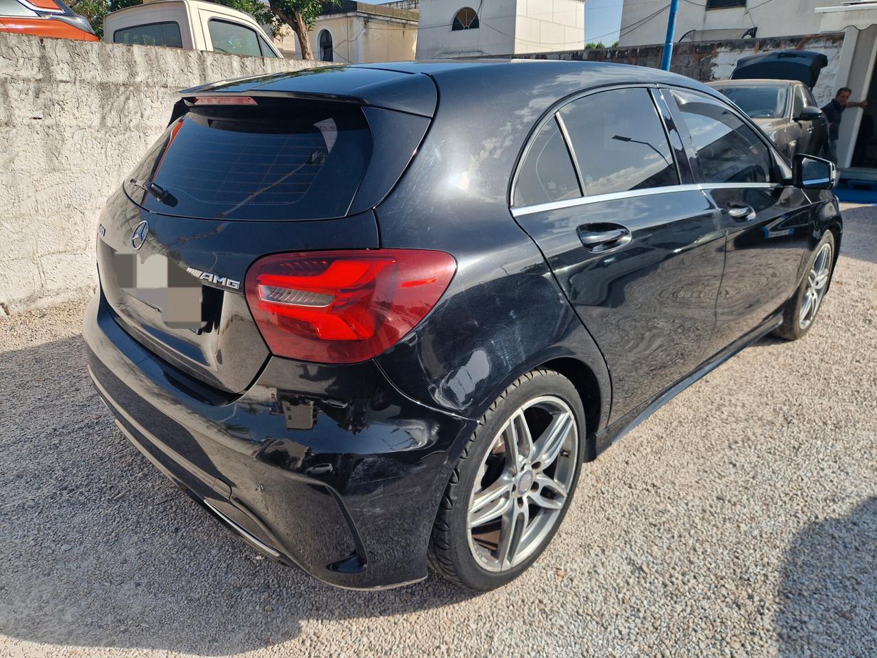 Mercedes-benz A 180d Automatic -2015