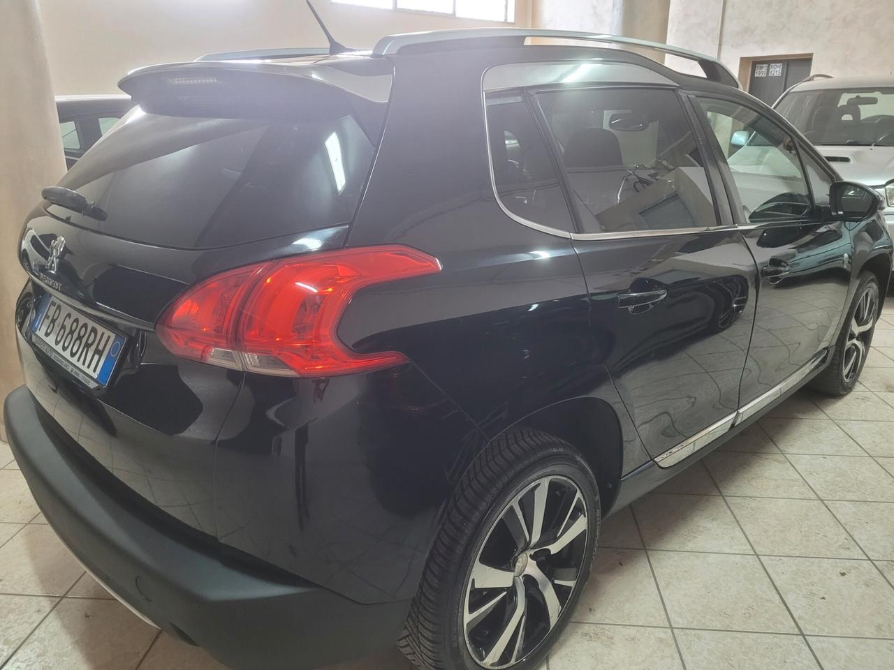 Peugeot 2008 BlueHDi 120 S&S Crossway