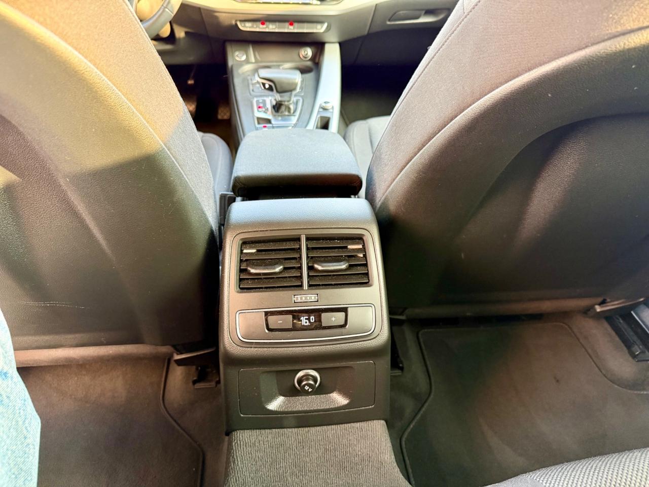 Audi A4 Avant 2.0 TDI 122 CV Sport