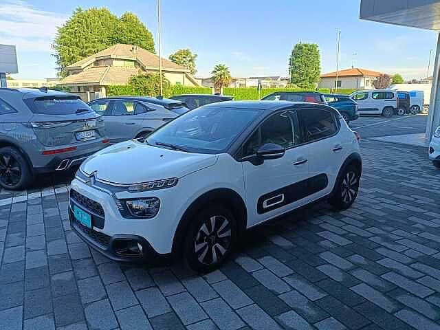 Citroen C3 1.2 PureTech 110cv EAT6 SHINE Usato Garantito