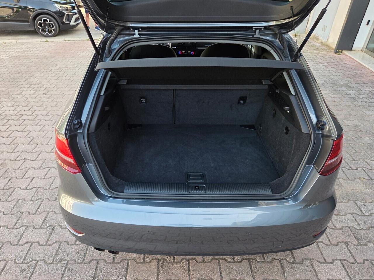 Audi A3 SPB 2.0 TDI 150 cv S tronic Business 35