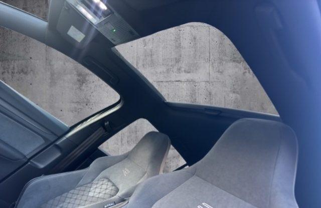 VOLKSWAGEN Golf 1.5 eTSI 150 CV DSG R-Line