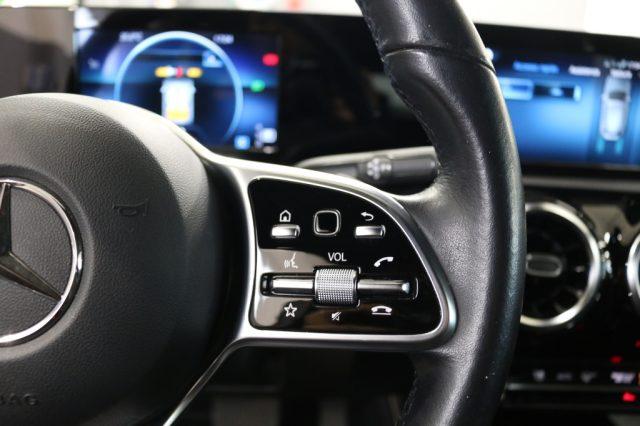 MERCEDES-BENZ A 180 d Automatic Sport