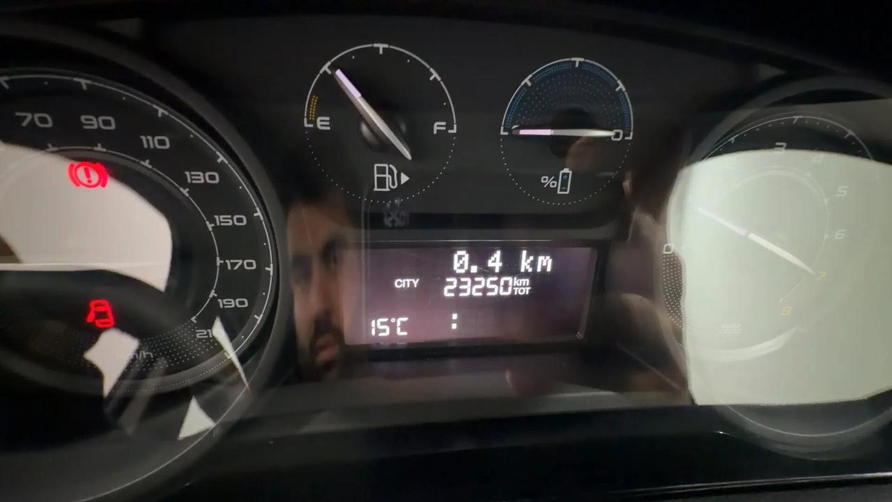 Lancia Ypsilon 1.0 FireFly 5 porte S&S Hybrid Platino