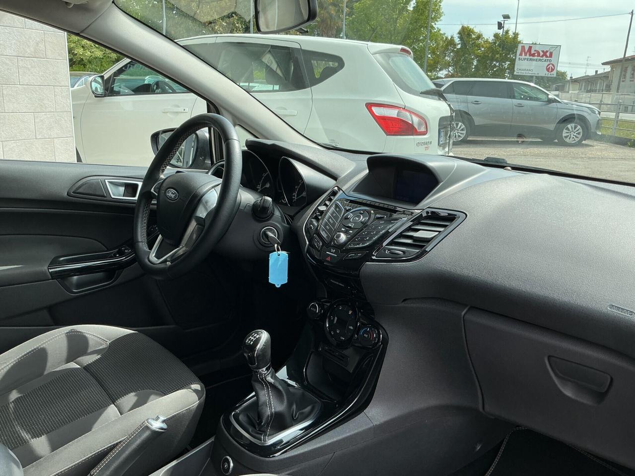 Ford Fiesta 1.4 GPL Neopatentati