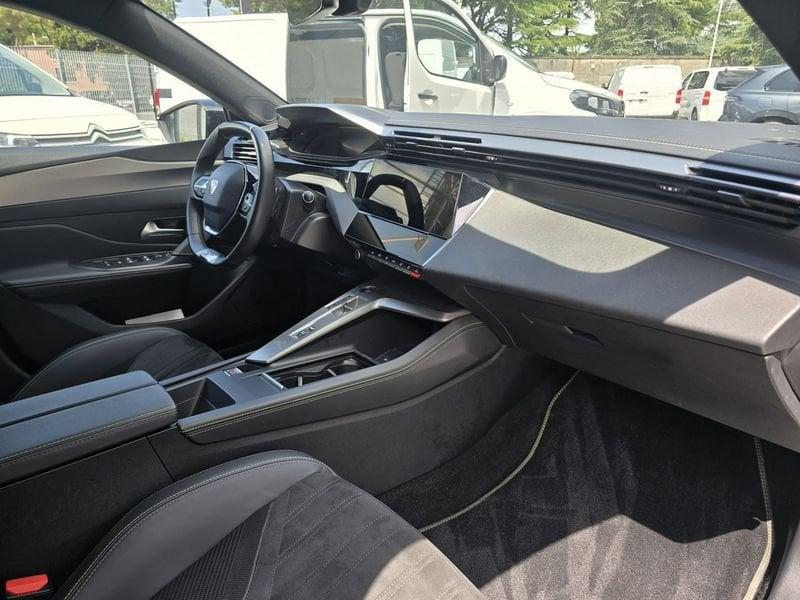 Peugeot 408 GT 130 EAT8 S&S aut.