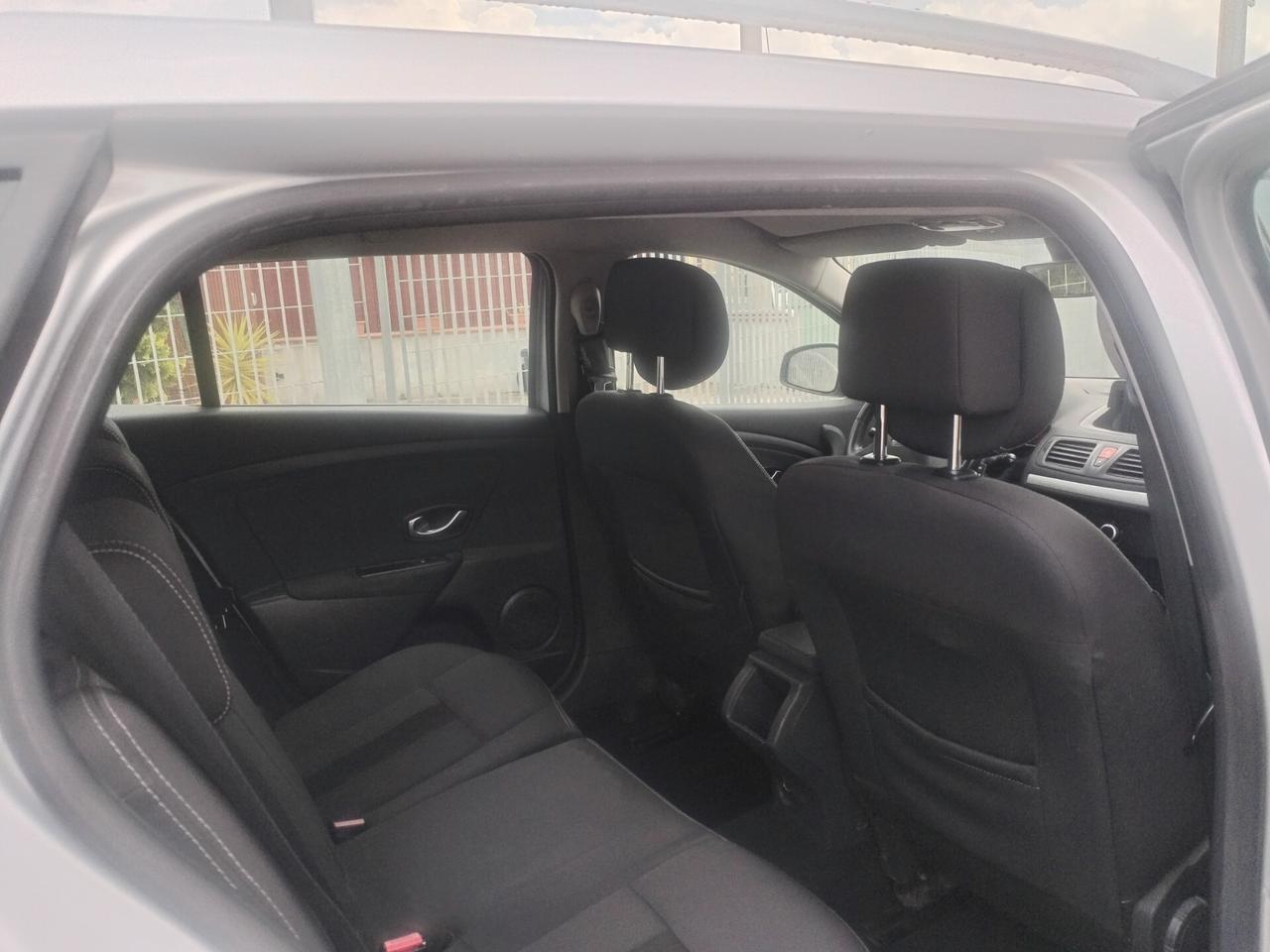 Renault Megane 1.5 dCi 110CV SporTour Dynamique