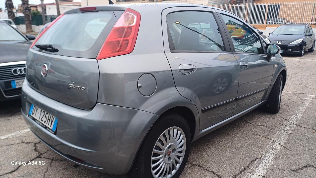 Fiat Grande Punto 1.3 MJT 75 CV 5 porte Dynamic