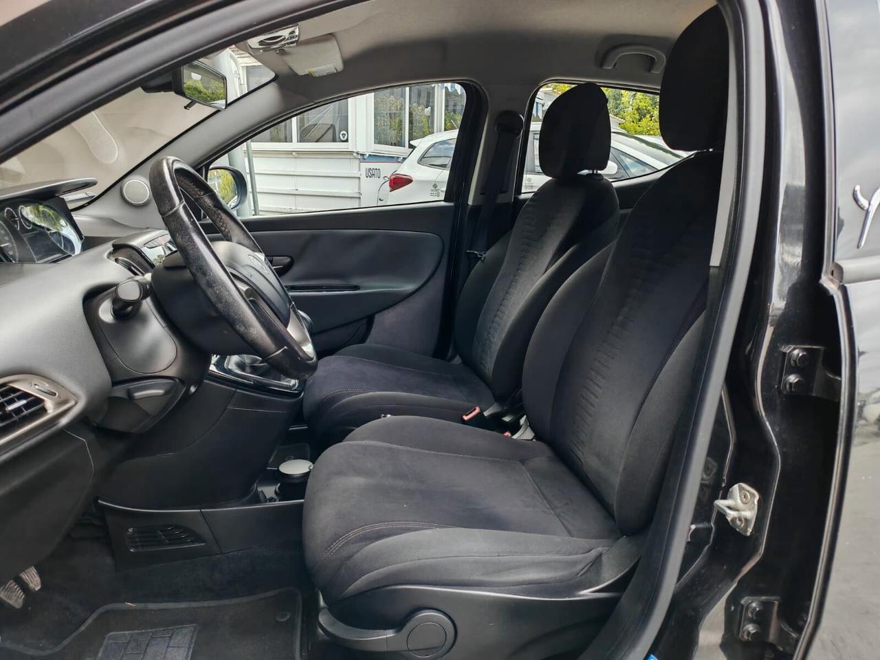 Lancia Ypsilon 1.3 MJT 16V 95 CV 5 porte S&S Platinum