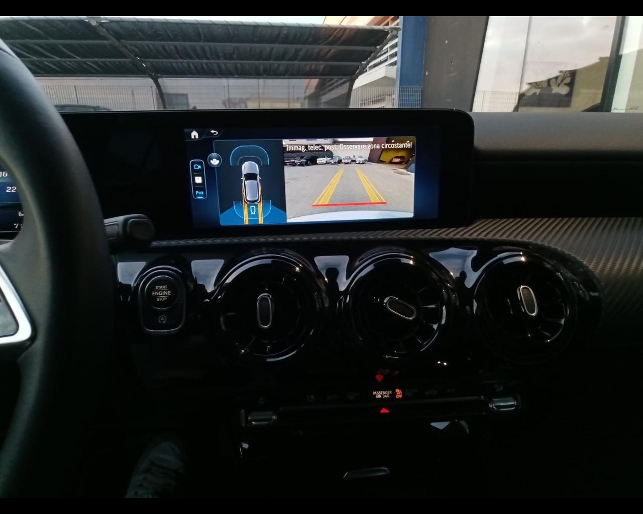 Mercedes-Benz Classe A - W177 2023 - A 180 d Advanced auto