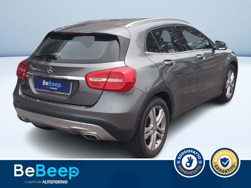 Mercedes-Benz GLA 200 D SPORT AUTO