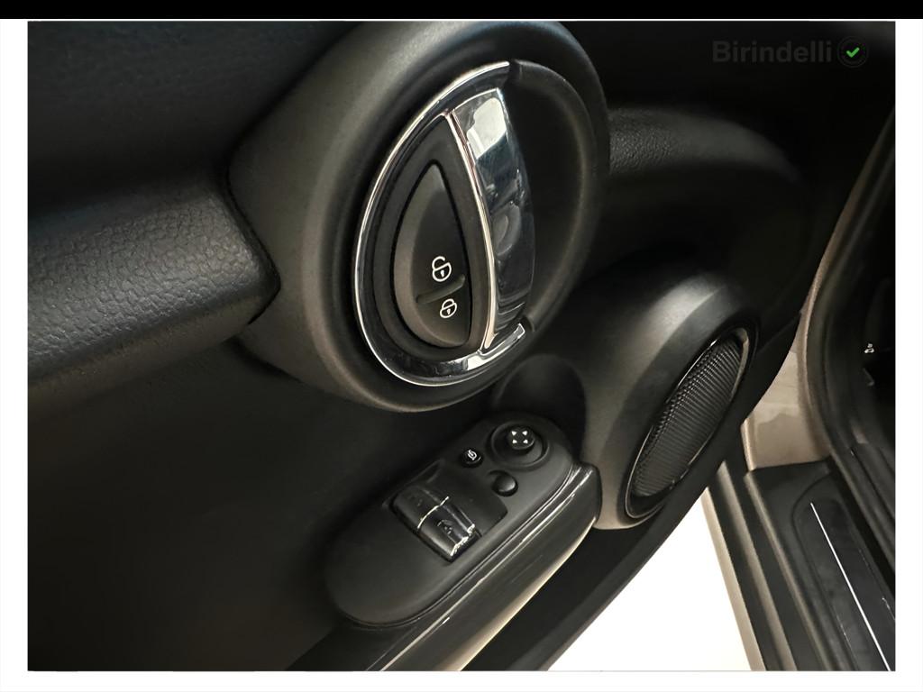 MINI Mini 4ª serie (F56) - Mini 1.5 Cooper Camden Edition