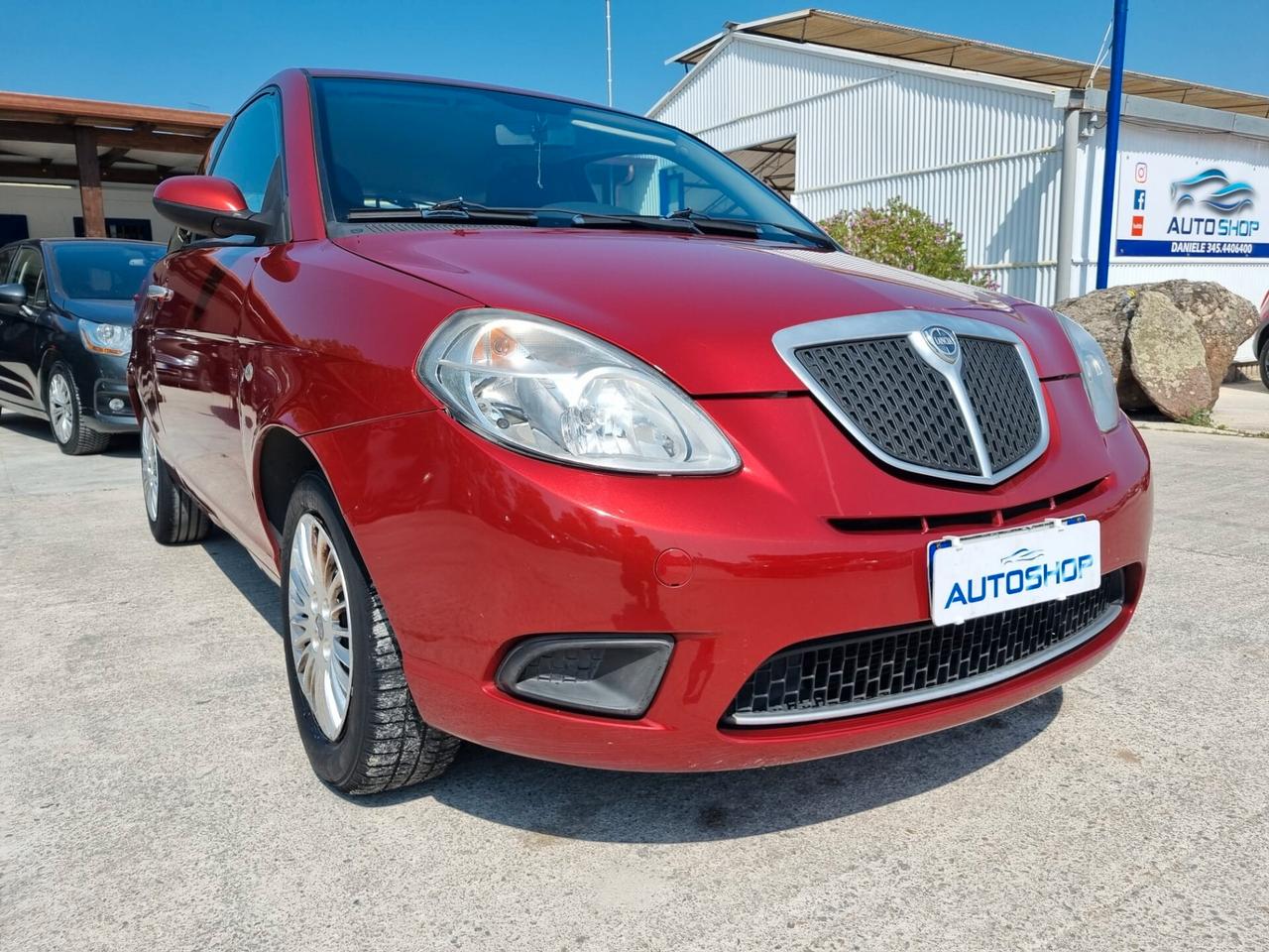 Lancia Ypsilon 1.2 Modamilano